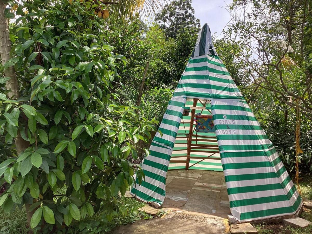 Exotic Flower Cabin2 Pool Agua Bendita Bagian luar foto